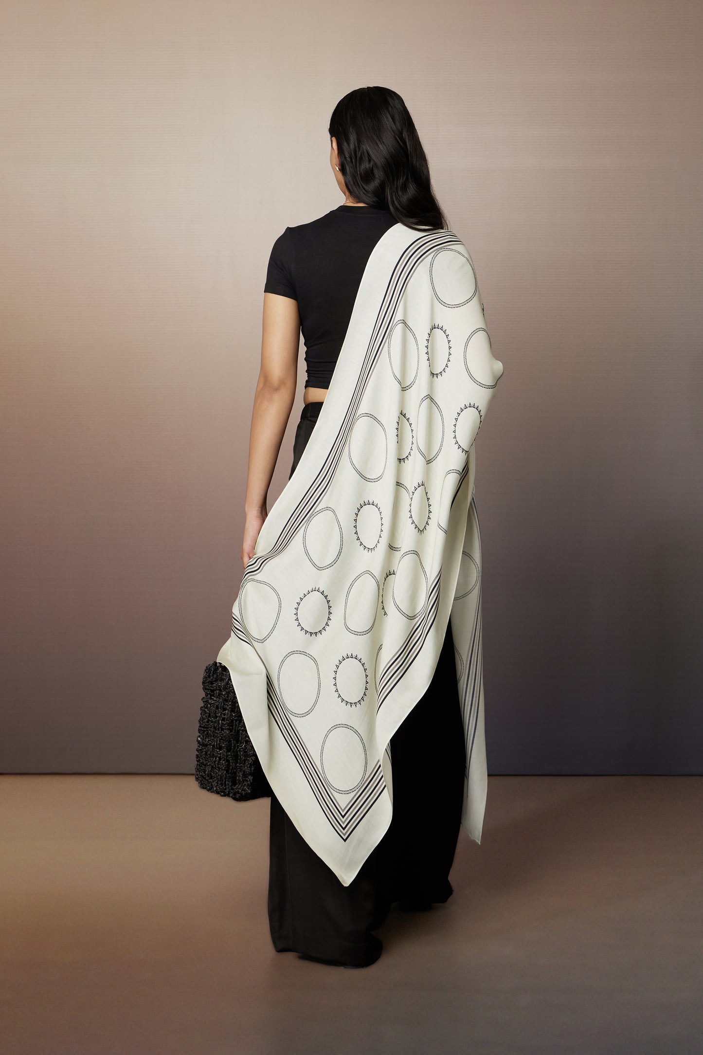 Quiet Lines Essential Wrap