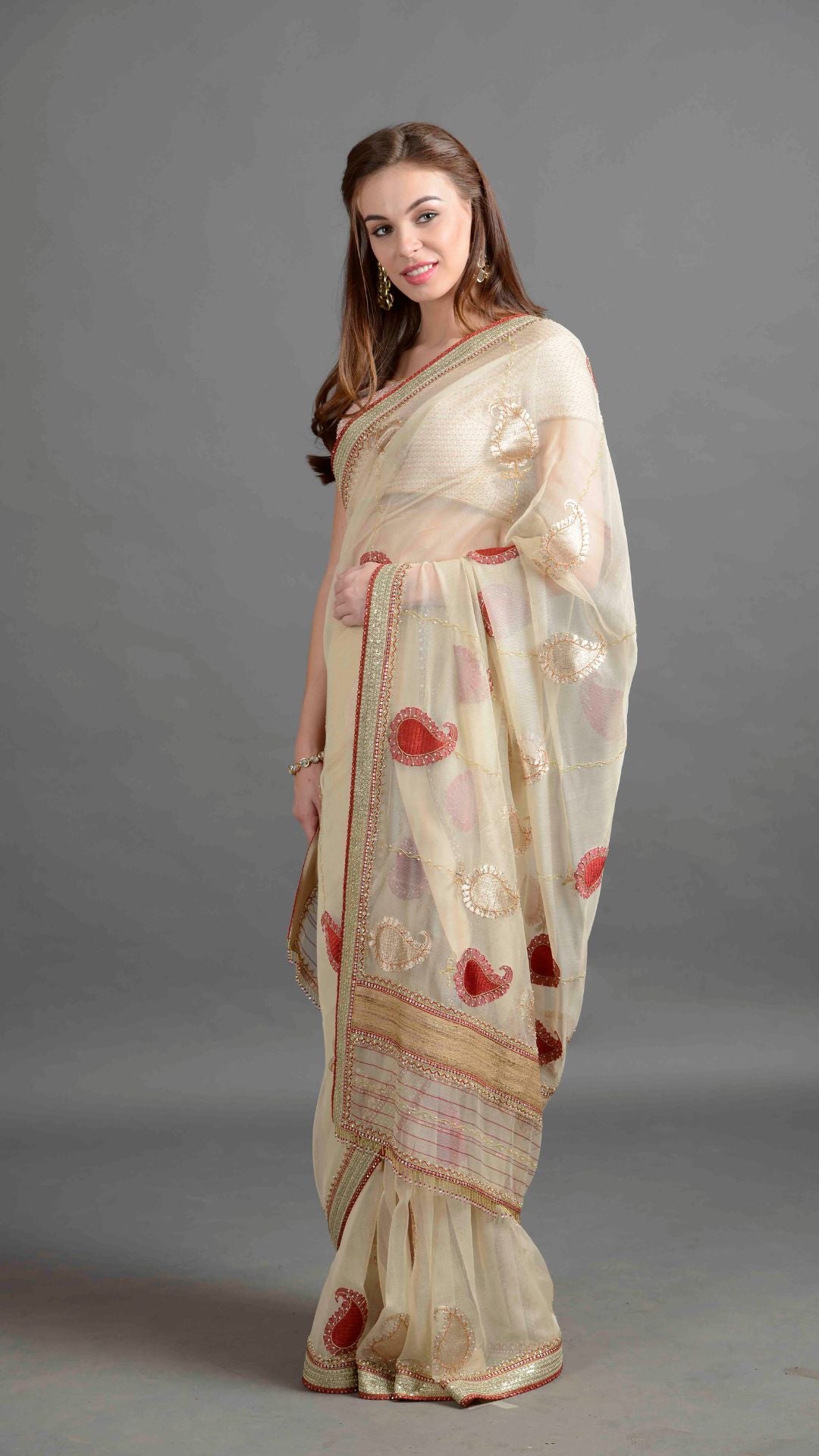 Paisley woven motif
