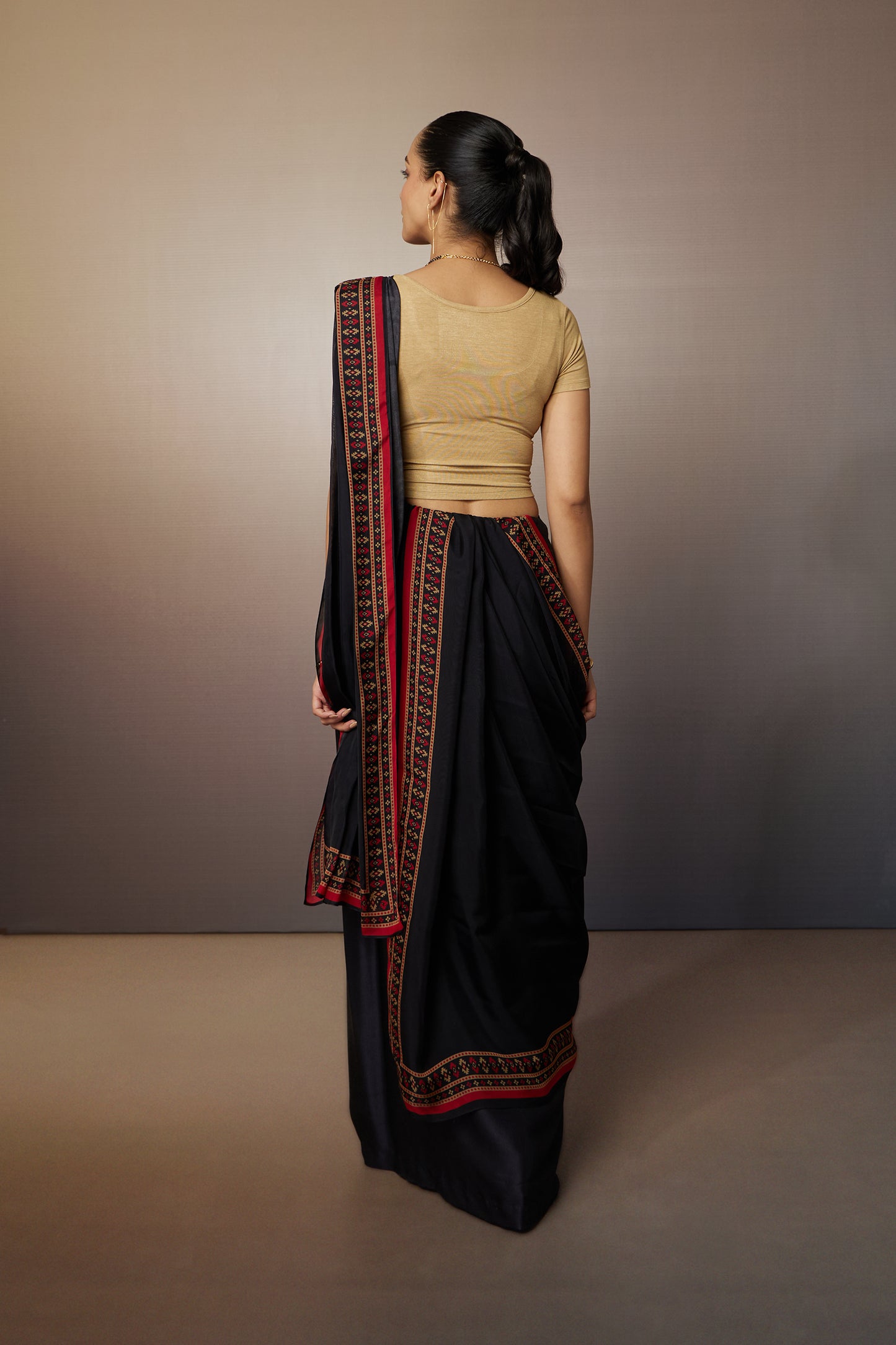 Drape Symmetry Look