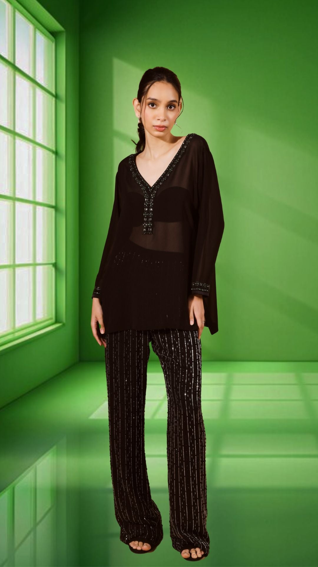 Noir Gleam Kurti